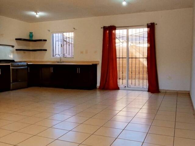 #30 - Casa para Venta en Hermosillo - SR